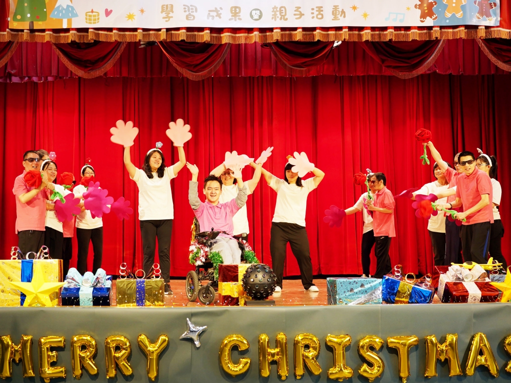 %E4%BB%81%E6%84%9B%E5%AD%B8%E5%93%A1%E4%BB%A5%E8%87%AA%E4%BF%A1%E7%AC%91%E5%AE%B9%E5%92%8C%E6%BB%BF%E6%BB%BF%E6%B4%BB%E5%8A%9B%E5%B8%B6%E4%BE%86%E7%86%B1%E5%8A%9B%E5%9B%9B%E5%B0%84%E7%9A%84%E7%99%A1%E6%83%85%E7%8E%AB%E7%91%B0%E8%8A%B1%E8%88%9E%E8%B9%88%E8%A1%A8%E6%BC%94 %E6%96%B0%E7%AB%B9%E4%BB%81%E6%84%9B%E5%9F%BA%E9%87%91%E6%9C%83%E6%8F%90%E4%BE%9B Fotor