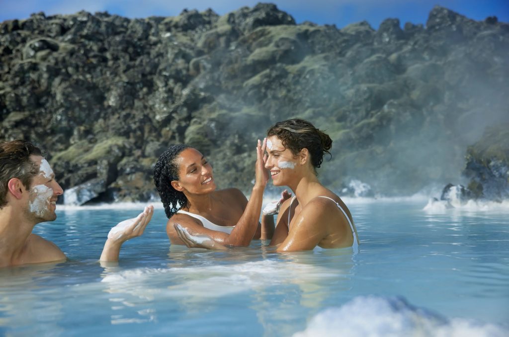 No 250011 3 Iceland Blue Lagoon %E4%BE%86%E6%BA%90 bluelagooncom 1024x678 1