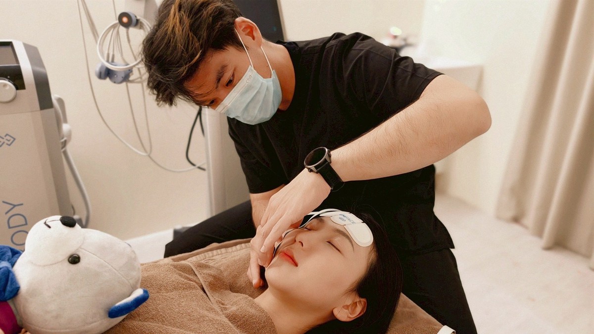 醫美抗老新革命!醫師揭「臉越做越僵」真相:關鍵不是皮膚 而是被忽略的深層肌肉 7 695c95ff bdb2 4476 9354 5f2676c784ab 176491239970740247107967511