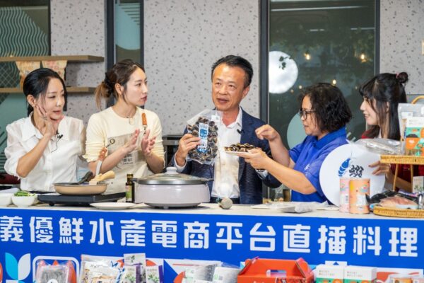 20251205205740 35 600x400 1