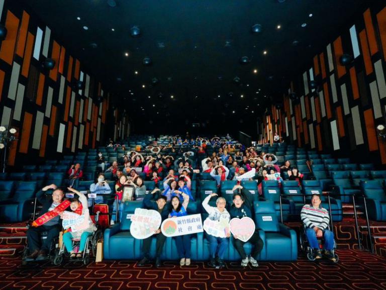 新竹縣表揚27位身心障礙績優服務人員 肯定其專業及熱情 3 20251206161054 abd05ead