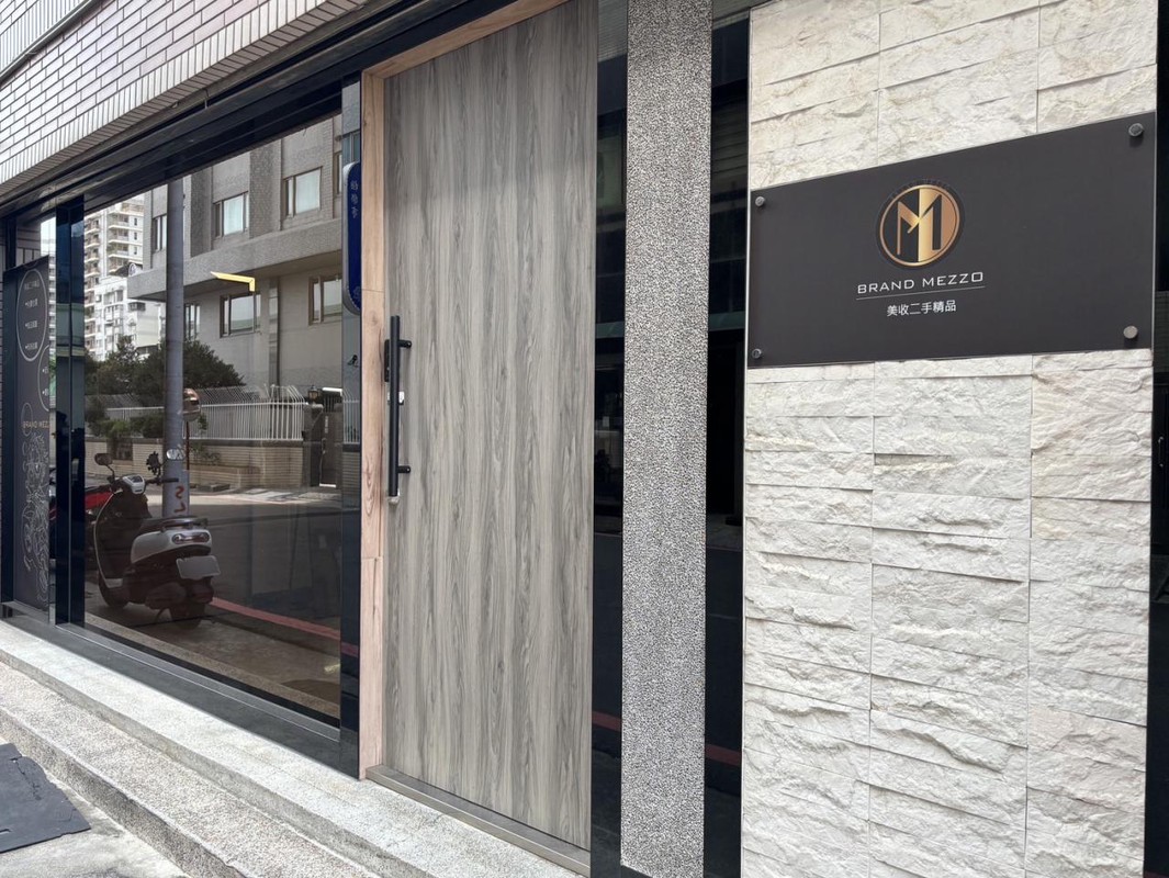 b3cfb58e b8c1 4937 8f10 114a31d7ca04