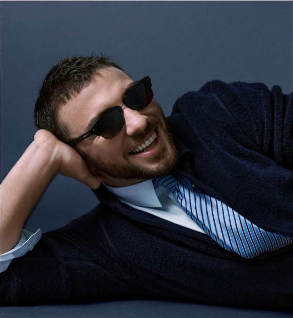 Rocco Ritchie %E7%82%BAGiorgio Armani00001 942x1024 1