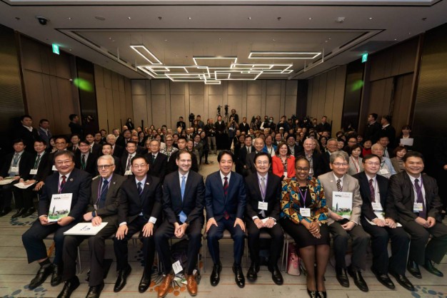 1765154673765 copy 626x418 1