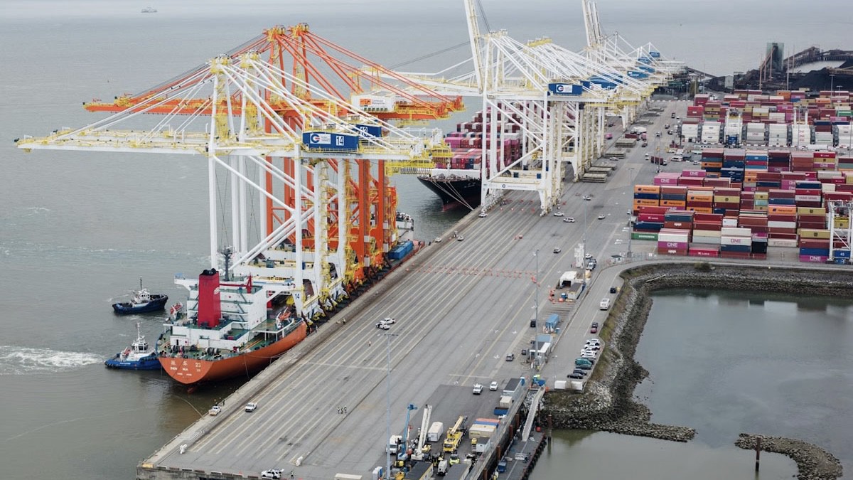 0d456591 eaea 409a 907e 008d0b022534 176521372463493972401949258