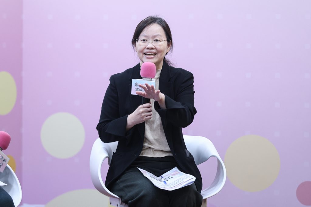 %E5%9C%965 %E8%87%BA%E5%A4%A7%E9%86%AB%E9%99%A2%E5%9F%BA%E5%9B%A0%E9%86%AB%E5%AD%B8%E9%83%A8%E6%9D%8E%E5%A6%AE%E9%8D%BE%E9%86%AB%E5%B8%AB%E6%A8%82%E8%A6%8B%E6%96%B0%E8%88%88%E9%86%AB%E7%99%82%E7%A7%91%E6%8A%80%E7%82%BA%E7%BD%95%E7%97%85%E5%B8%B6%E4%BE%86%E8%BD%89%E6%A9%9F%E6%9C%9F%E7%9B%BC%E9%80%8F%E9%81%8E%E5%81%A5%E4%BF%9D%E5%8A%A0%E9%80%9F%E7%B5%A6%E4%BB%98%E5%8A%A9%E7%97%85%E5%8F%8B%E6%8E%8C%E6%8F%A1%E9%BB%83%E9%87%91%E6%B2%BB%E7%99%82%E6%9C%9F%E8%AE%93%E9%86%AB%E7%99%82%E9%80%B2%E6%AD%A5%E7%9A%84%E6%9B%99%E5%85%89%E7%9C%9F%E6%AD%A3%E8%BD%89%E5%8C%96%E7%82%BA%E7%97%85%E5%8F%8B%E5%BB%B6%E7%BA%8C%E7%94%9F%E5%91%BD%E7%9A%84%E5%85%B7%E9%AB%94%E5%B8%8C%E6%9C%9B 1024x683 1