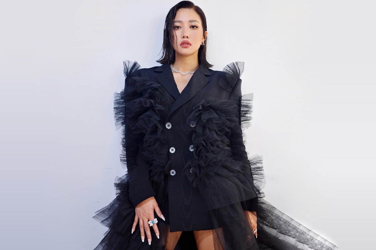 c2fbbdb9 c0eb 45bb ba8e a3ec5e38e86e