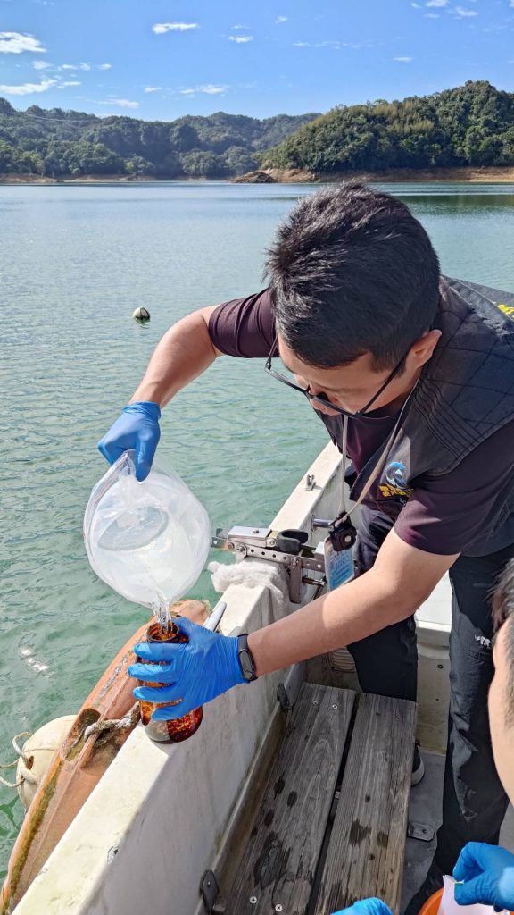 S 475193355 576x1024 1