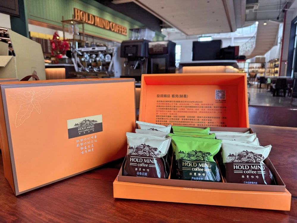 180698_0_Fotor - 報新聞 Mega News 180698 0 Fotor