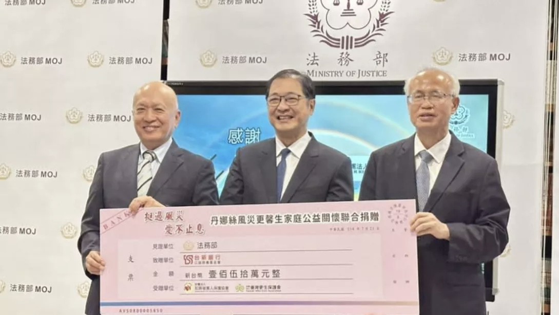 80e0ae5c 7103 4592 ae42 4a0feb2b06ec 176572736549916221405048026