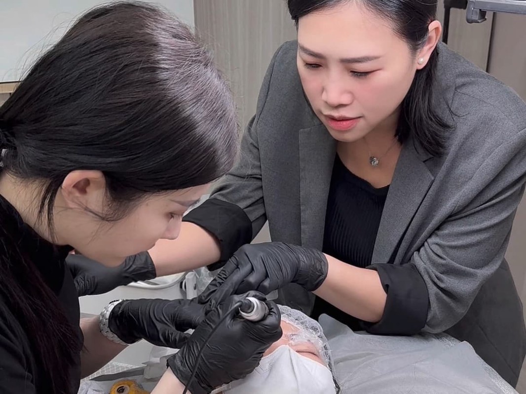 9a140b69 8e09 485e 8005 5bb8549110ee 176577856279877083404051198