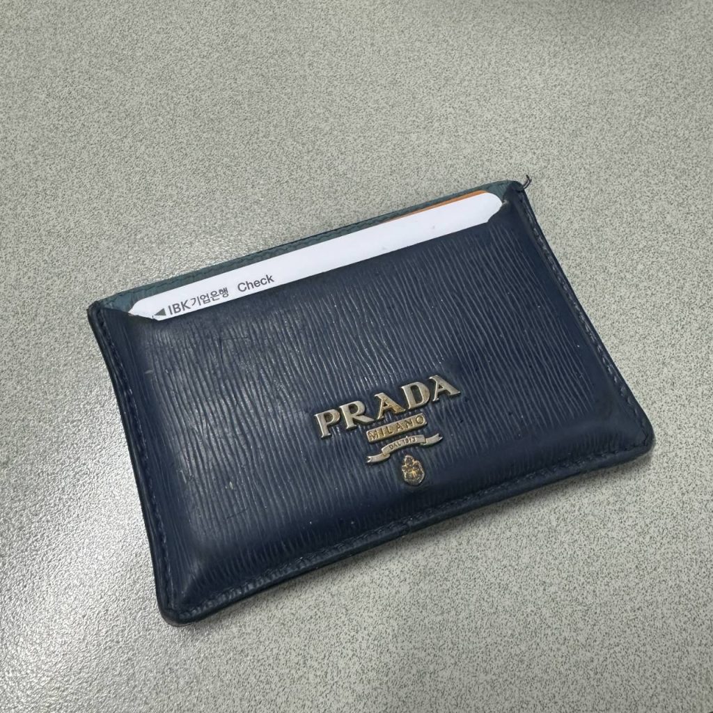 S 476700692 1024x1024 1