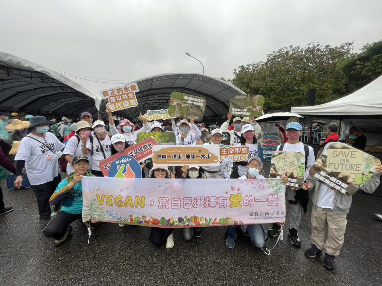 20251213194049 ced41cba