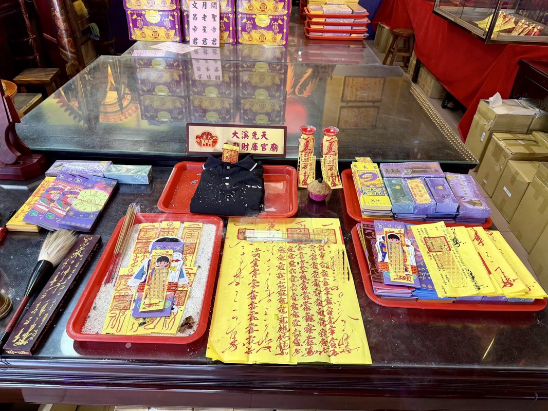 de70710c c0cd 4b85 9d1f 95a6b8e78622 176600779311812998404273064