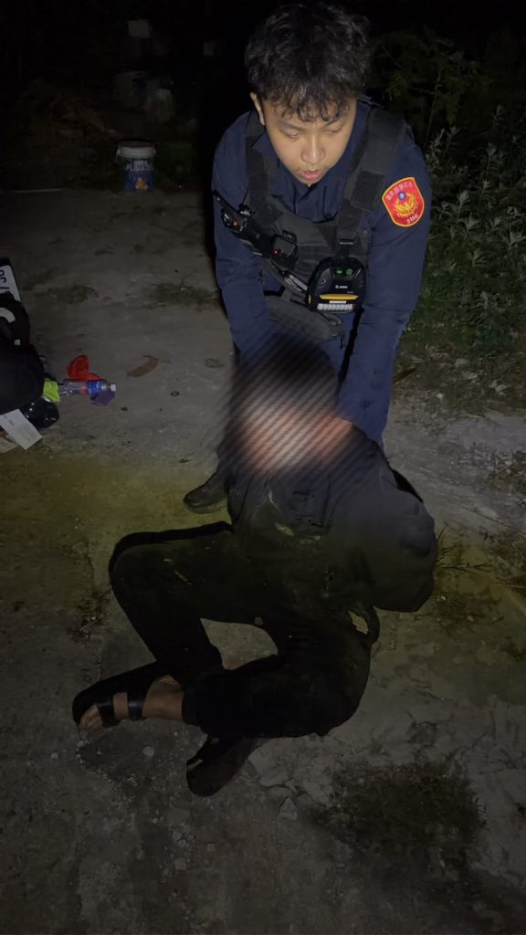 S 477757600 0 576x1024 1