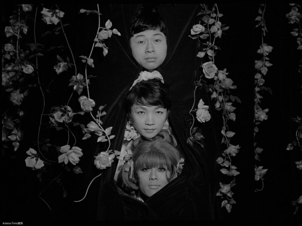 懇請留意圖片請勿裁切變造轉授權第三方或用於無關此影展之報導松本俊夫大膽描繪1960年代東京地下同志圈的薔薇的葬禮1969Arbelos Films提供 - 報新聞 Mega News %E6%87%87%E8%AB%8B%E7%95%99%E6%84%8F%E5%9C%96%E7%89%87%E8%AB%8B%E5%8B%BF%E8%A3%81%E5%88%87%E8%AE%8A%E9%80%A0%E8%BD%89%E6%8E%88%E6%AC%8A%E7%AC%AC%E4%B8%89%E6%96%B9%E6%88%96%E7%94%A8%E6%96%BC%E7%84%A1%E9%97%9C%E6%AD%A4%E5%BD%B1%E5%B1%95%E4%B9%8B%E5%A0%B1%E5%B0%8E%E6%9D%BE%E6%9C%AC%E4%BF%8A%E5%A4%AB%E5%A4%A7%E8%86%BD%E6%8F%8F%E7%B9%AA1960%E5%B9%B4%E4%BB%A3%E6%9D%B1%E4%BA%AC%E5%9C%B0%E4%B8%8B%E5%90%8C%E5%BF%97%E5%9C%88%E7%9A%84%E8%96%94%E8%96%87%E7%9A%84%E8%91%AC%E7%A6%AE1969Arbelos Films%E6%8F%90%E4%BE%9B 1024x768 1