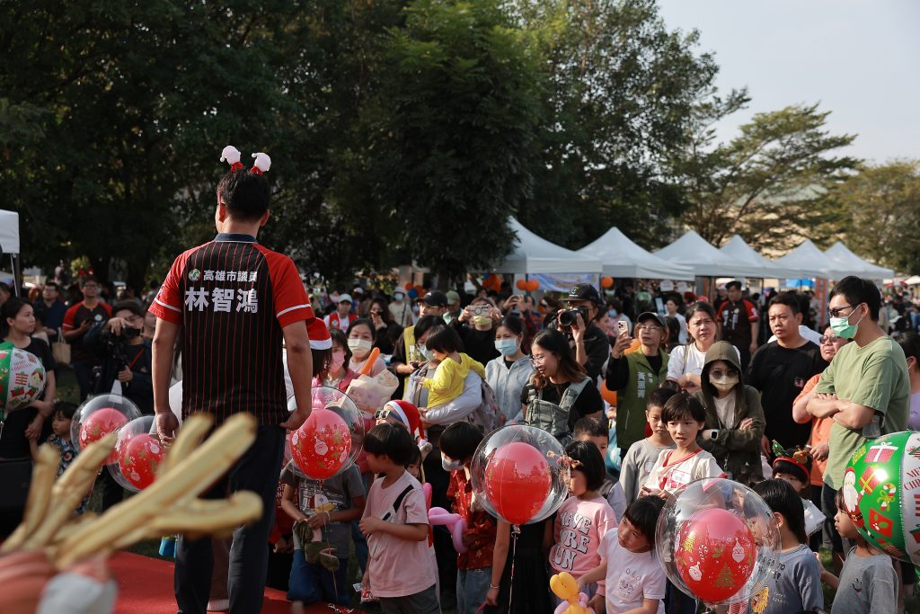 S 37068814 1024x683 1