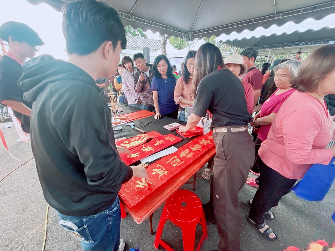 bed44c03 ccb7 47db 9833 6e055c7b9f03 176640627439866493904863291