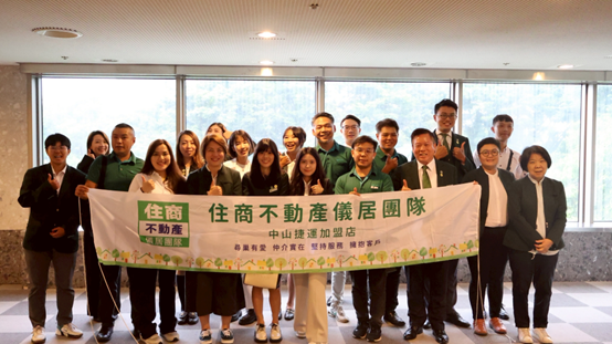 f52534a5 5291 4197 b00a 8a98acac4325 176655201463667129902389132