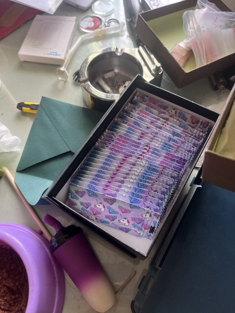 S 480837661 768x1024 1