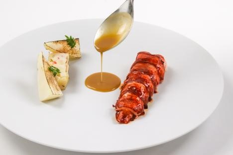 %E6%B3%95%E5%9C%8B%E8%97%8D%E9%BE%8D%E8%9D%A6%E4%BF%9D%E7%95%99%E9%BE%8D%E8%9D%A6%E5%8F%8A%E7%AB%B9%E7%AD%8D%E6%9C%80%E7%B4%94%E7%B2%B9%E7%9A%84%E5%BD%88%E6%80%A7%E8%88%87%E9%AE%AE%E7%94%9C%E6%BC%94%E7%B9%B9%E5%87%BA%E6%B5%B7%E8%88%87%E5%B1%B1%E9%96%93%E4%B8%A6%E8%A1%8C%E7%9A%84%E5%84%AA%E9%9B%85%E9%A5%97%E5%AE%B4