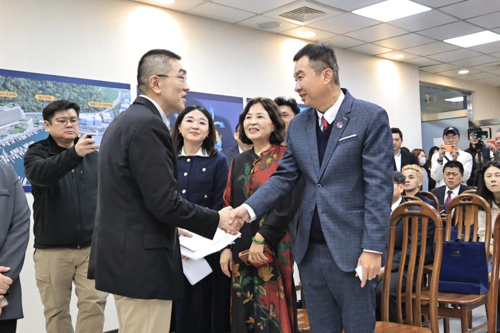 S 481959967 1024x682 1