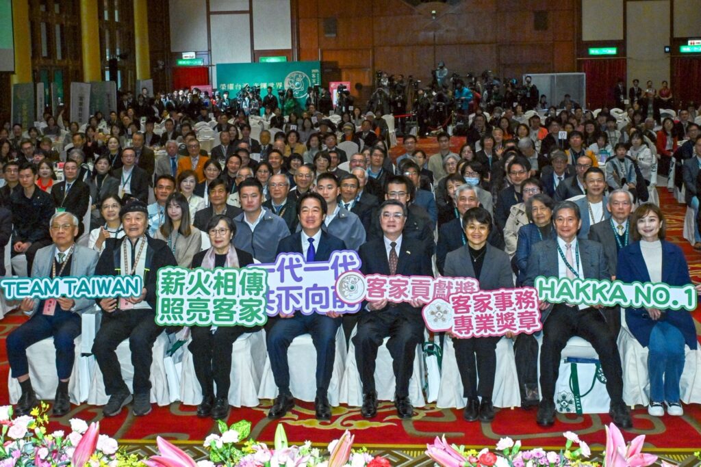 S 163831890 1024x683 1