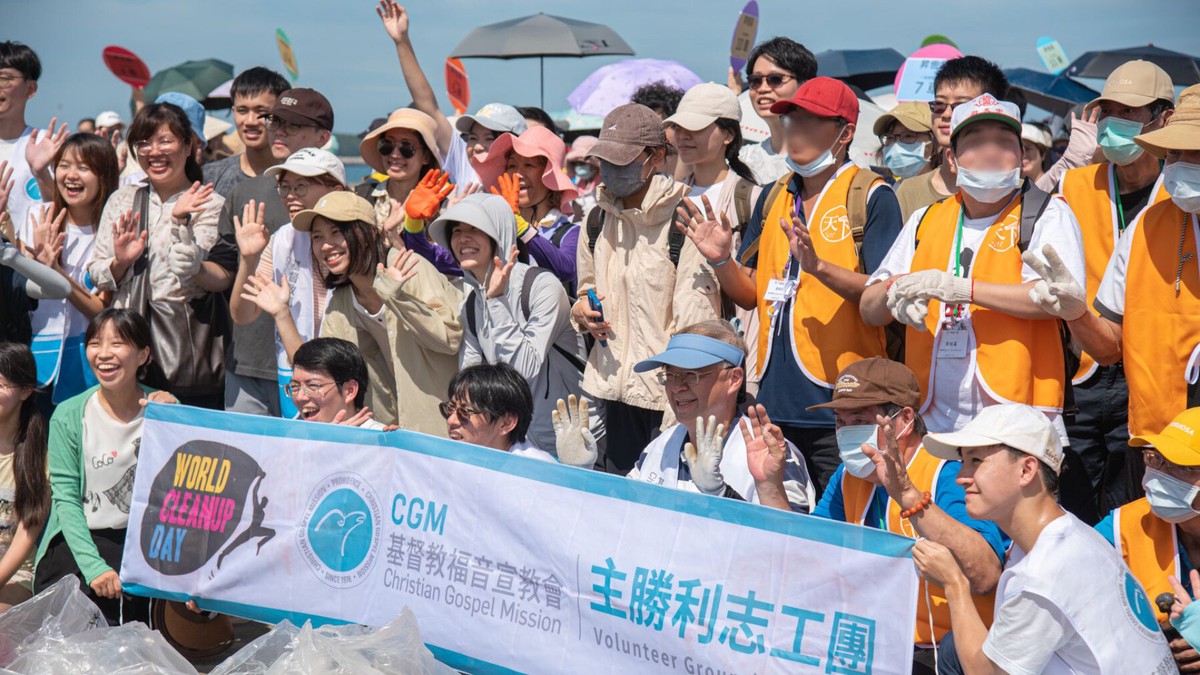 a9e40c48 12b6 4aa6 ba15 da2b11283b81 176698903442355373400805887