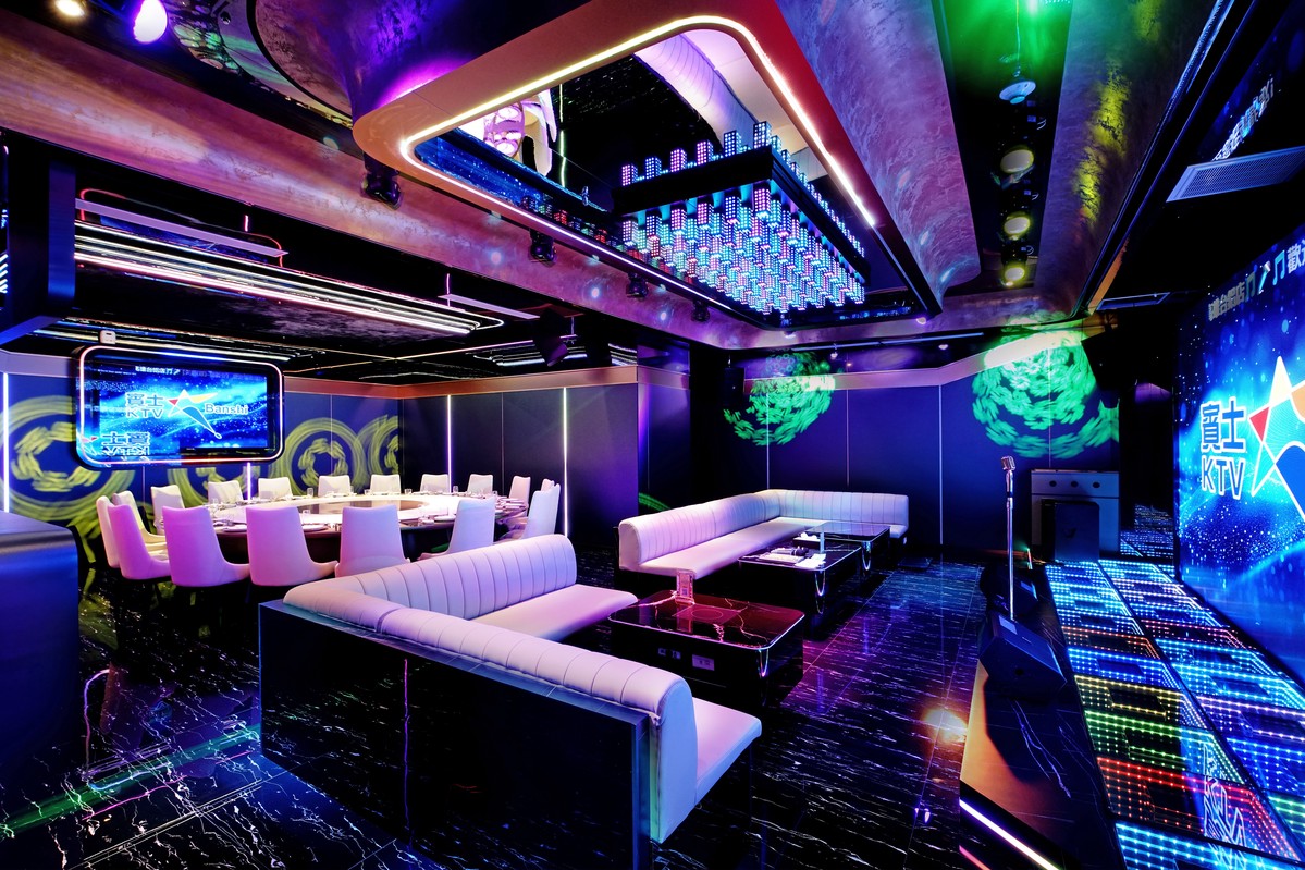 b063c7c3 ca13 4cdd b307 e8561e403b82 176708487903732018304449204