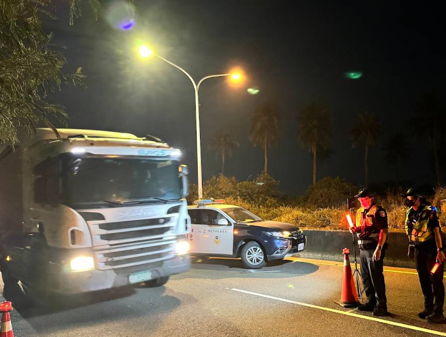 S__485400635_0 - 報新聞 Mega News S 485400635 0