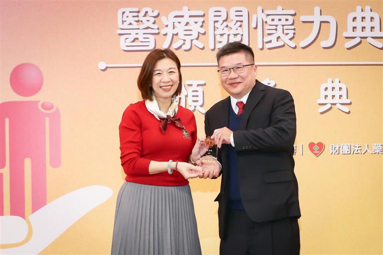 20260104194234 681903ef