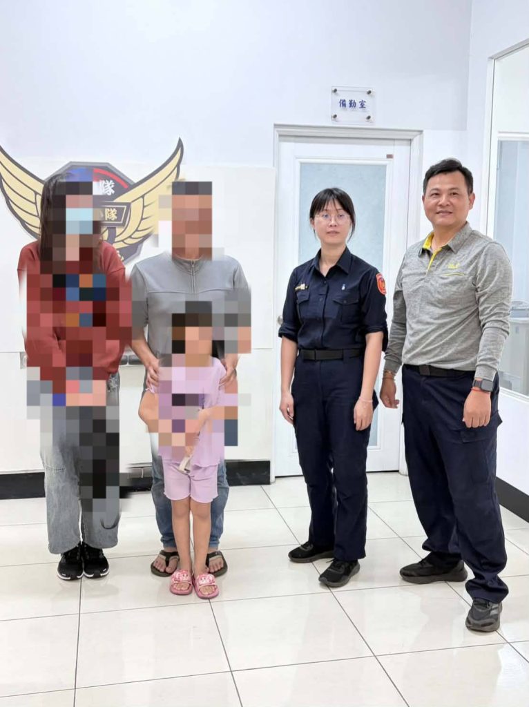 S 486776848 0 766x1024 1