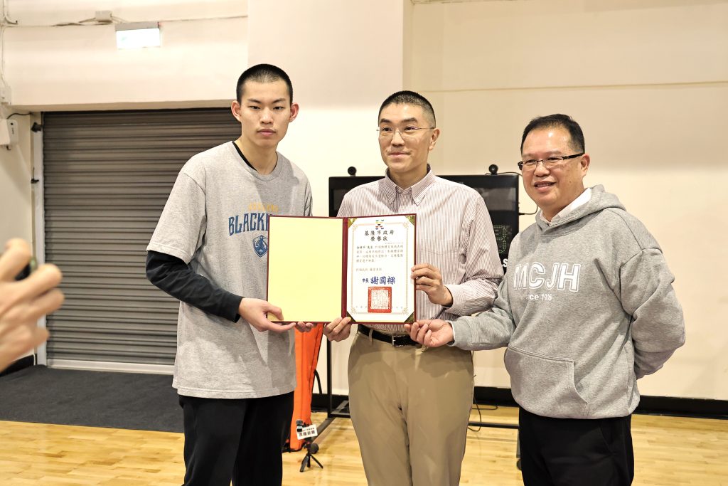 S__487211029 - 報新聞 Mega News S 487211029 1024x683 1