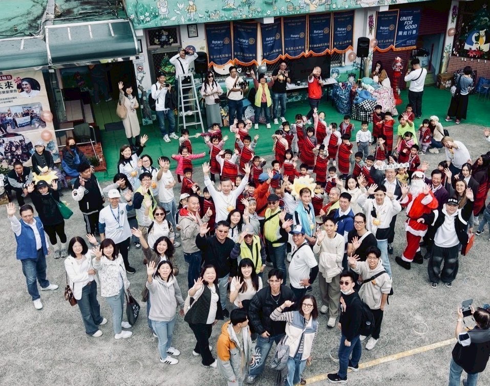 81429db9 5184 418d 9515 5b59c3c20d1c