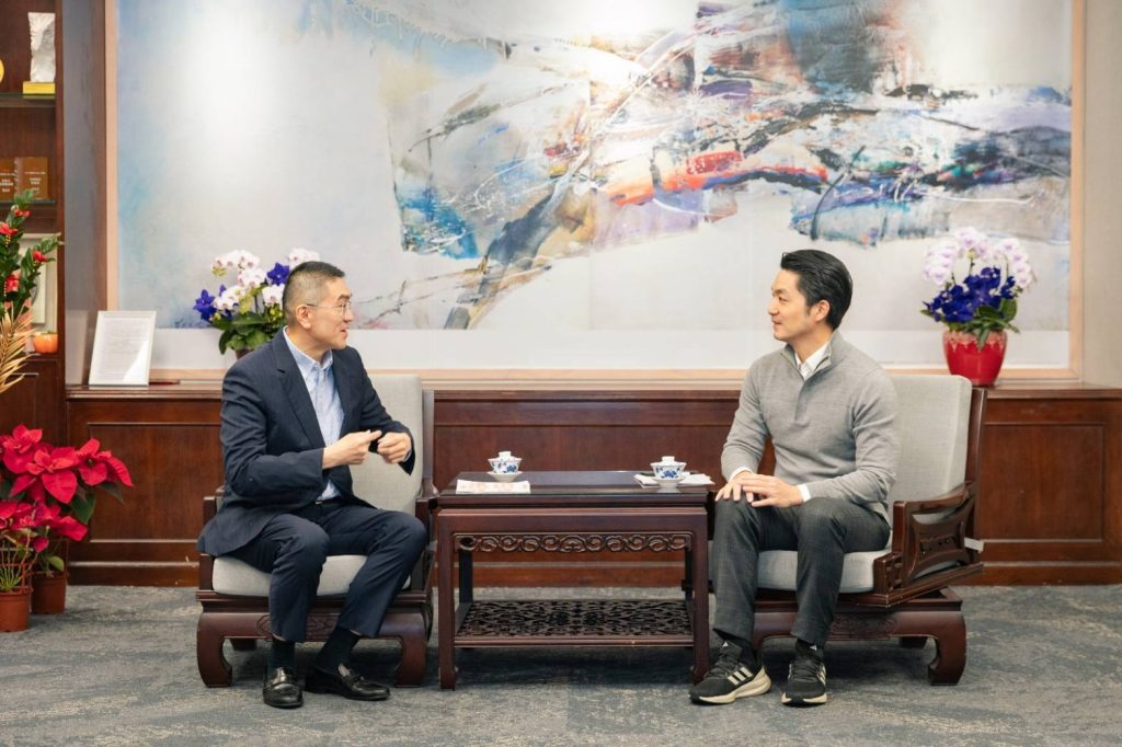 S 487669772 1024x682 1