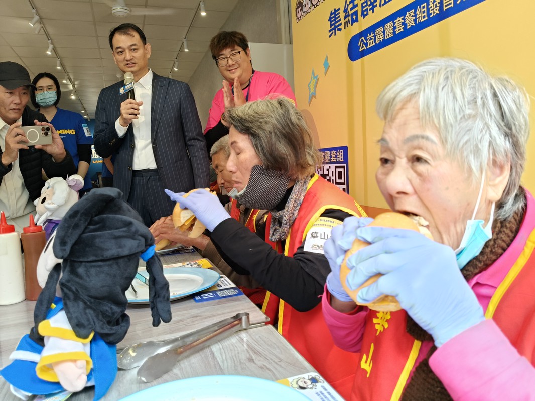 c37039da 7750 457d a8e2 f9eb3f1f5cff 176785833811502135909056088