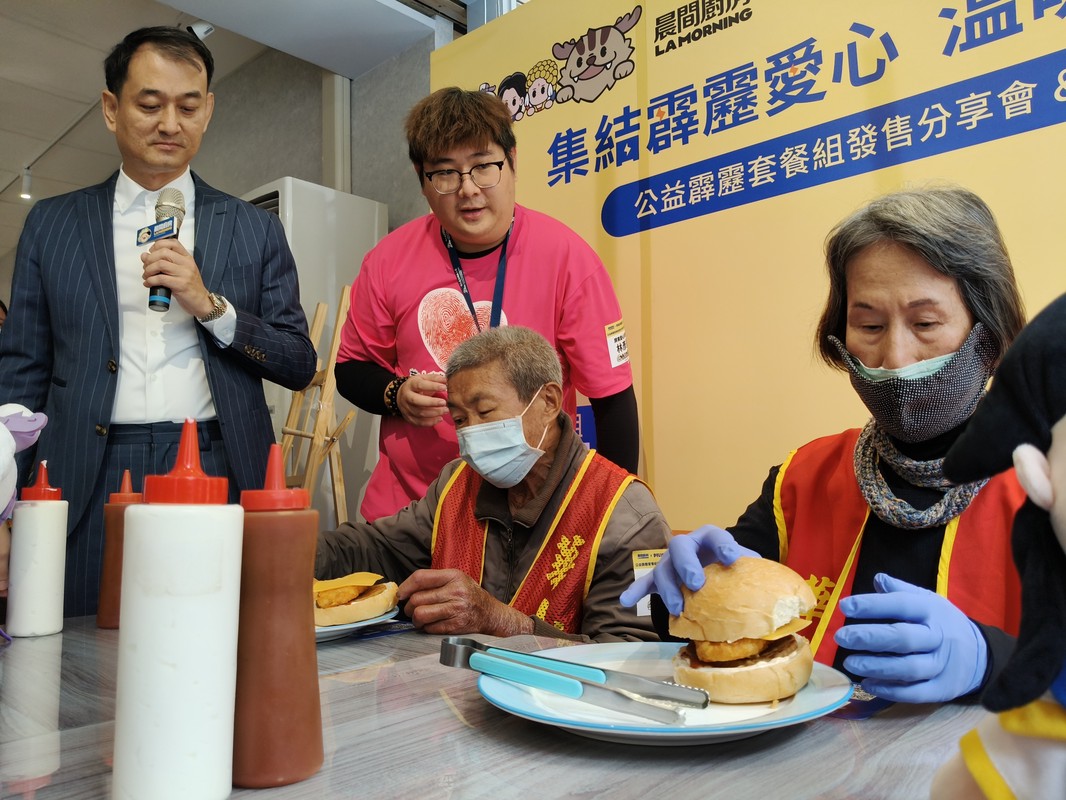 c37039da 7750 457d a8e2 f9eb3f1f5cff 176785851656353708408551183