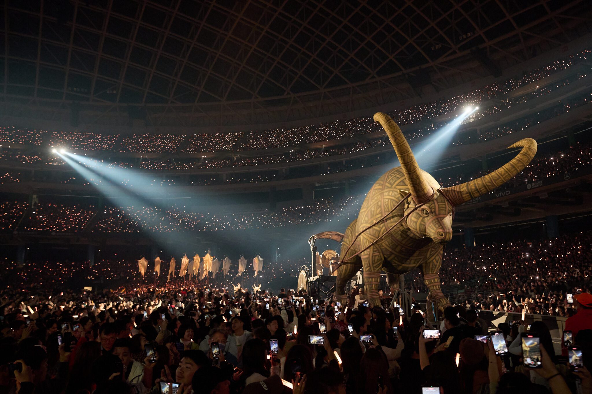 %E6%85%B6%E5%85%B8%E5%85%AC%E7%89%9B2jpg