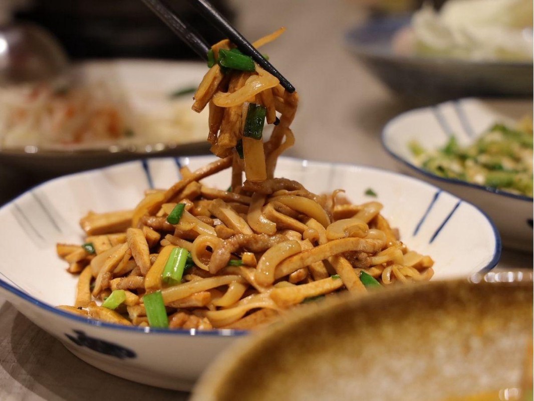 台南安平私廚餐廳:從家族熱炒到新世代火鍋 走入在地的日常風景 8 657b09ee 27d7 4ddd b499 ff79d410406d 176787382480949918400631823