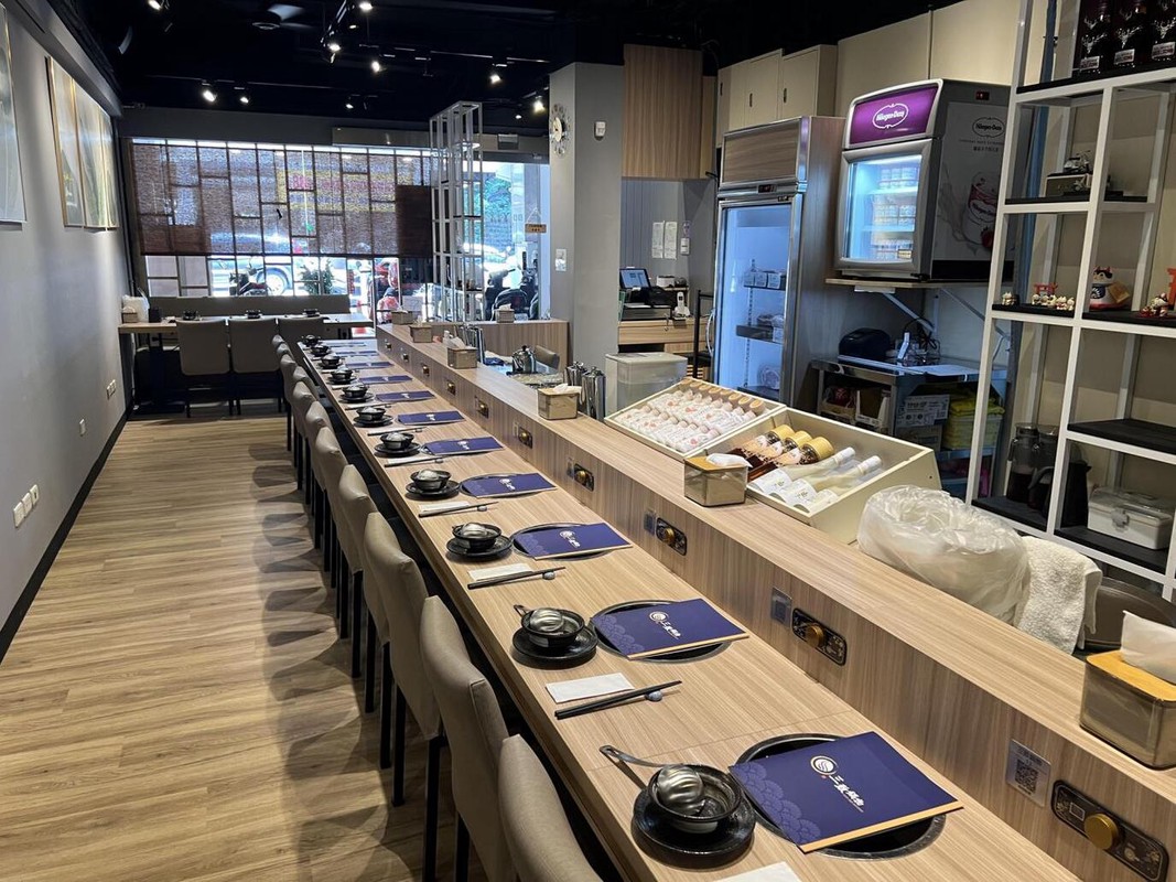 4511f799 8170 4abc b7f3 57f6825e9e5d 176801557782452628406573104