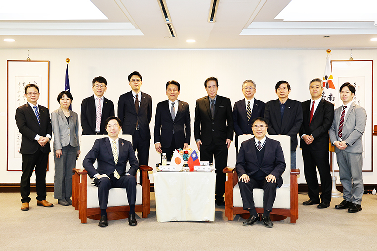 20260113153255 a9de585a