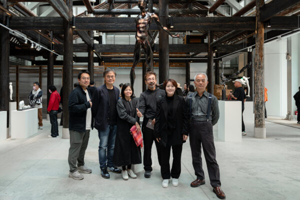 好萊塢特效大師王尋化身前衛藝術家,未來雕塑闖進台中百年考棚 8 20260112211807 10 600x400 1