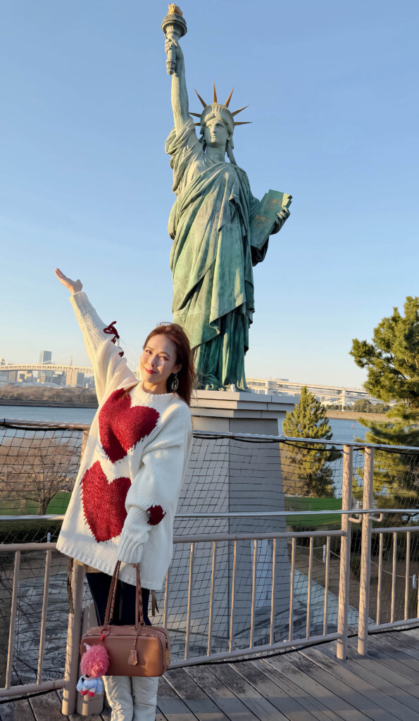 S 159162370 595x1024 1