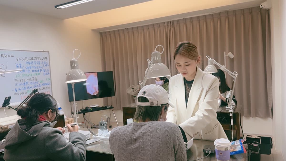 5204a07c 433e 44e1 96f2 67ed7d2925e4