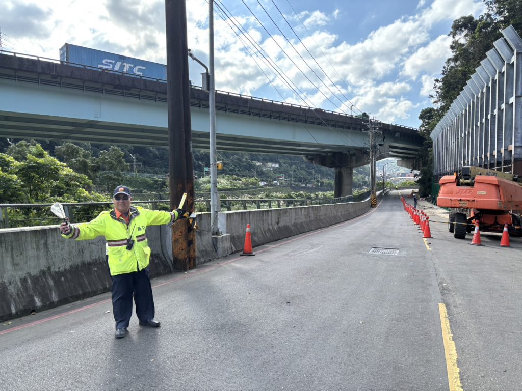 S 491003911 0 1024x768 1