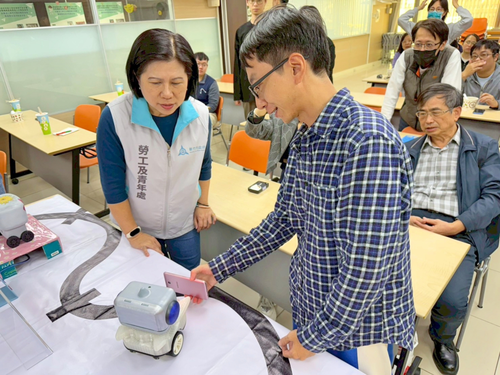 LINE ALBUM 114%E5%B8%82%E5%BA%9C1%E7%B5%90%E8%A8%93 251128 72 0 Fotor1