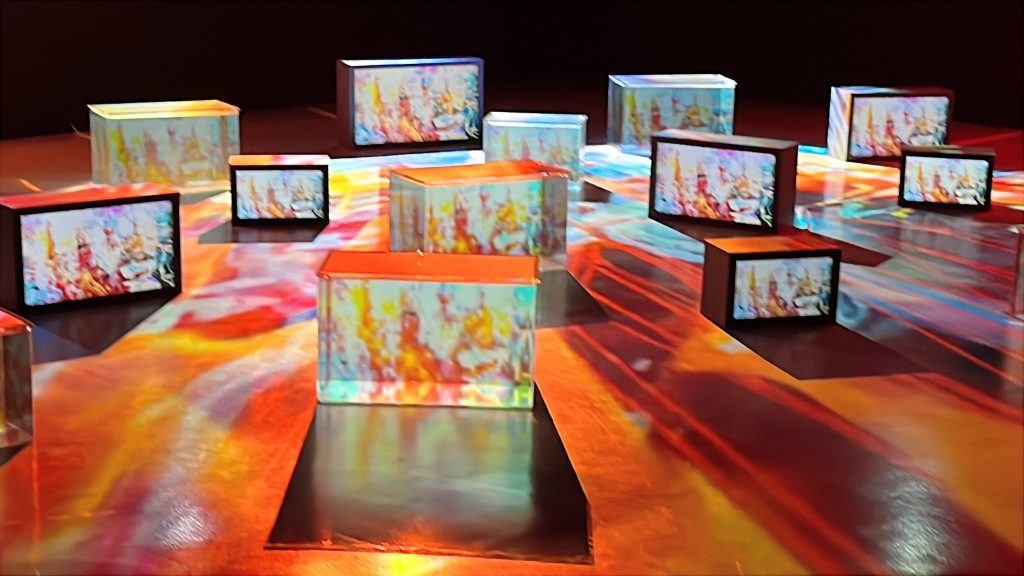 %E8%9C%B7%E5%B7%9D%E5%AF%A6%E8%8A%B1Mika Ninagawa00004 1024x576 1