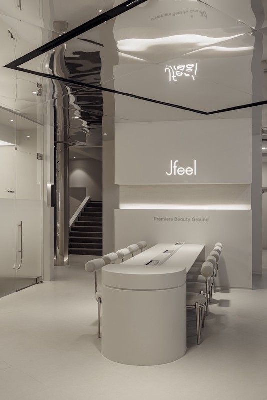 686f5e70 b380 42f6 8bcd 4d2e9ef543e1 176854284989951704005747201