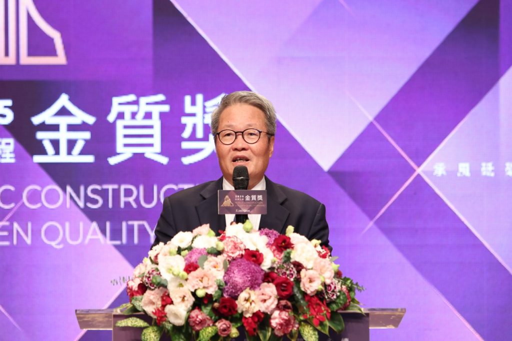 %E7%85%A7%E7%89%872 copy 1272x848 1024x683 1