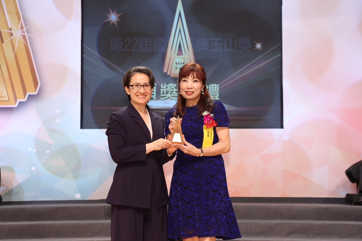 9b0e1157 c15e 47a8 bcf8 4369eb416d72